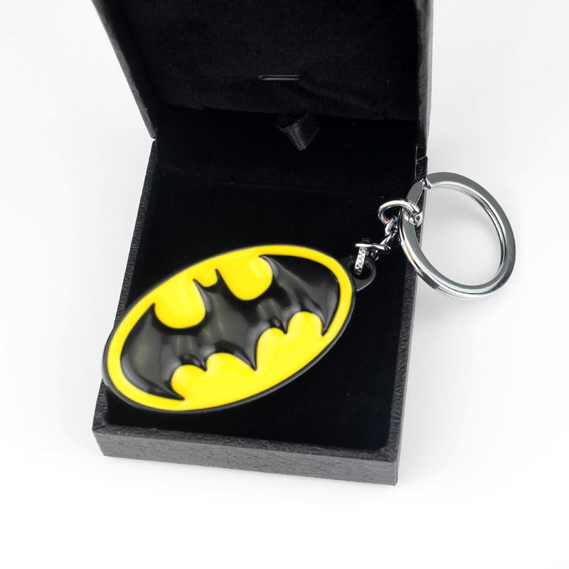 Llavero de metal ovalado creat - Men Accessories Chain reseña y precio