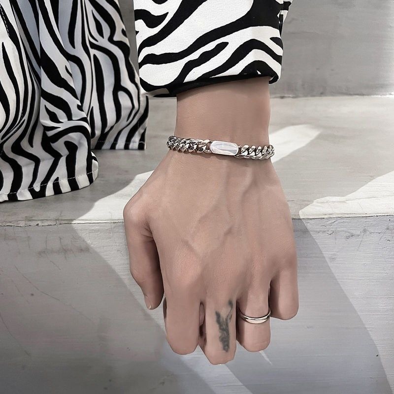 Pulsera de moda para hombre de - Men Accessories Look reseña y precio